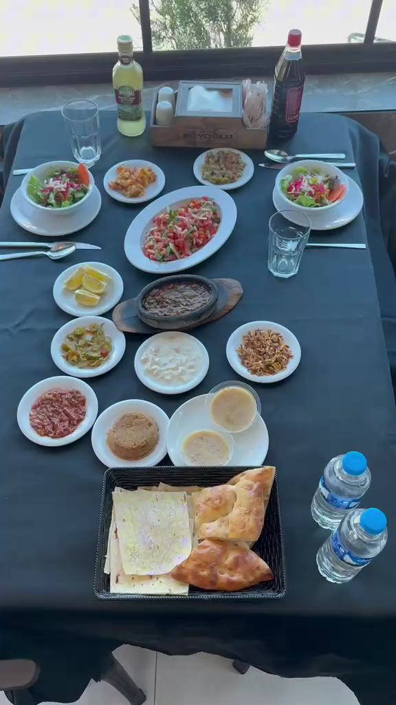 Beyoğlu İskender Et Balık Restaurant — photo 11
