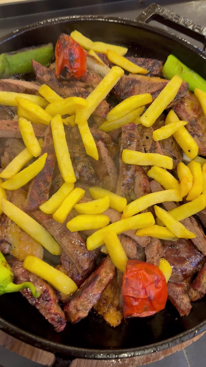 Beyoğlu İskender Et Balık Restaurant — fotoğraf 3