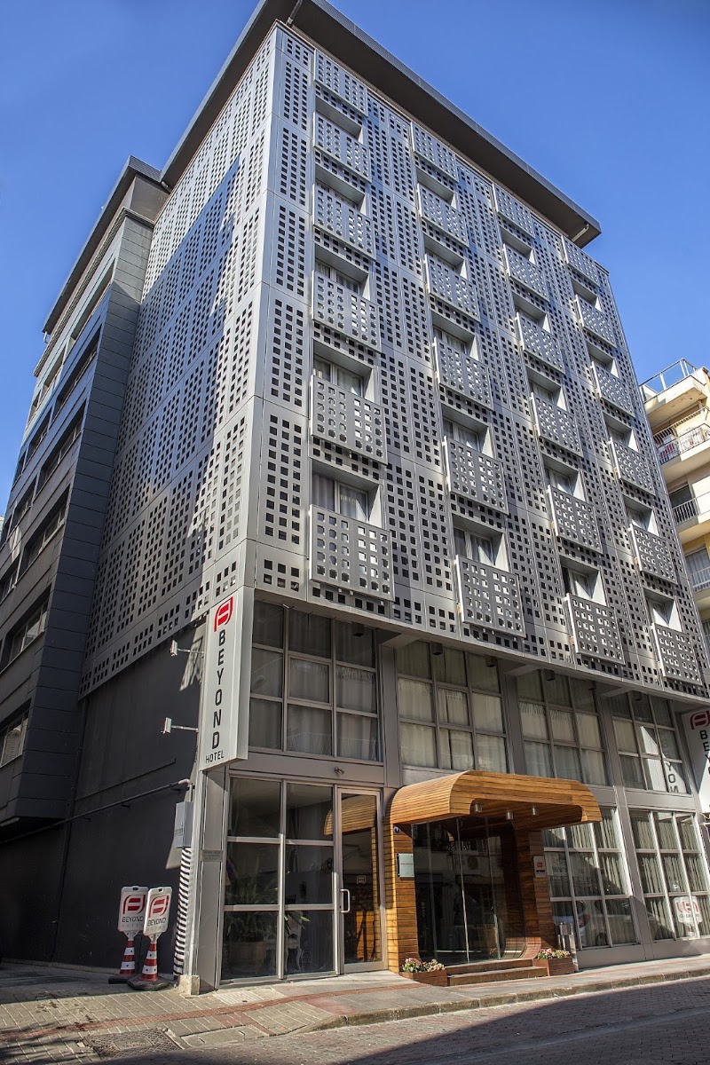 Beyond Hotel — photo 2