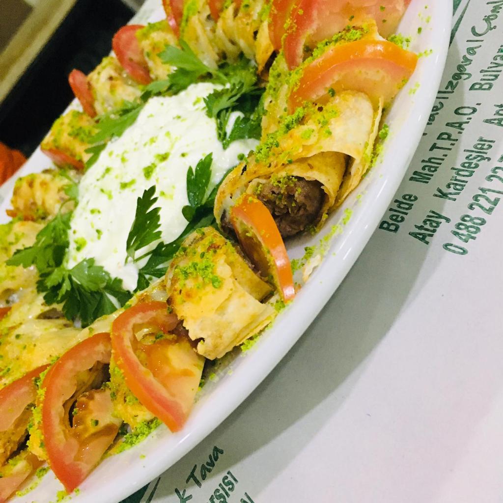Beyzade Lahmacun Pide Izgara Ve Çomlek Tava Salonu — fotoğraf 2