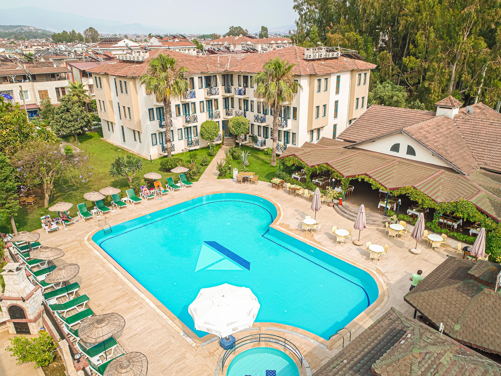 Bezay Hotel — photo 2