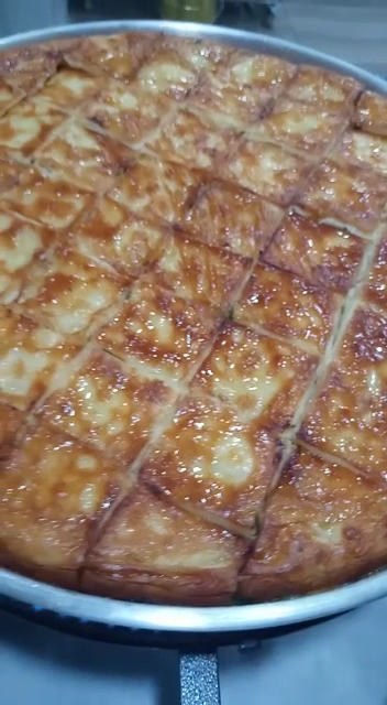 BİLAL USTA BAKLAVA VE PASTANE — fotoğraf 3