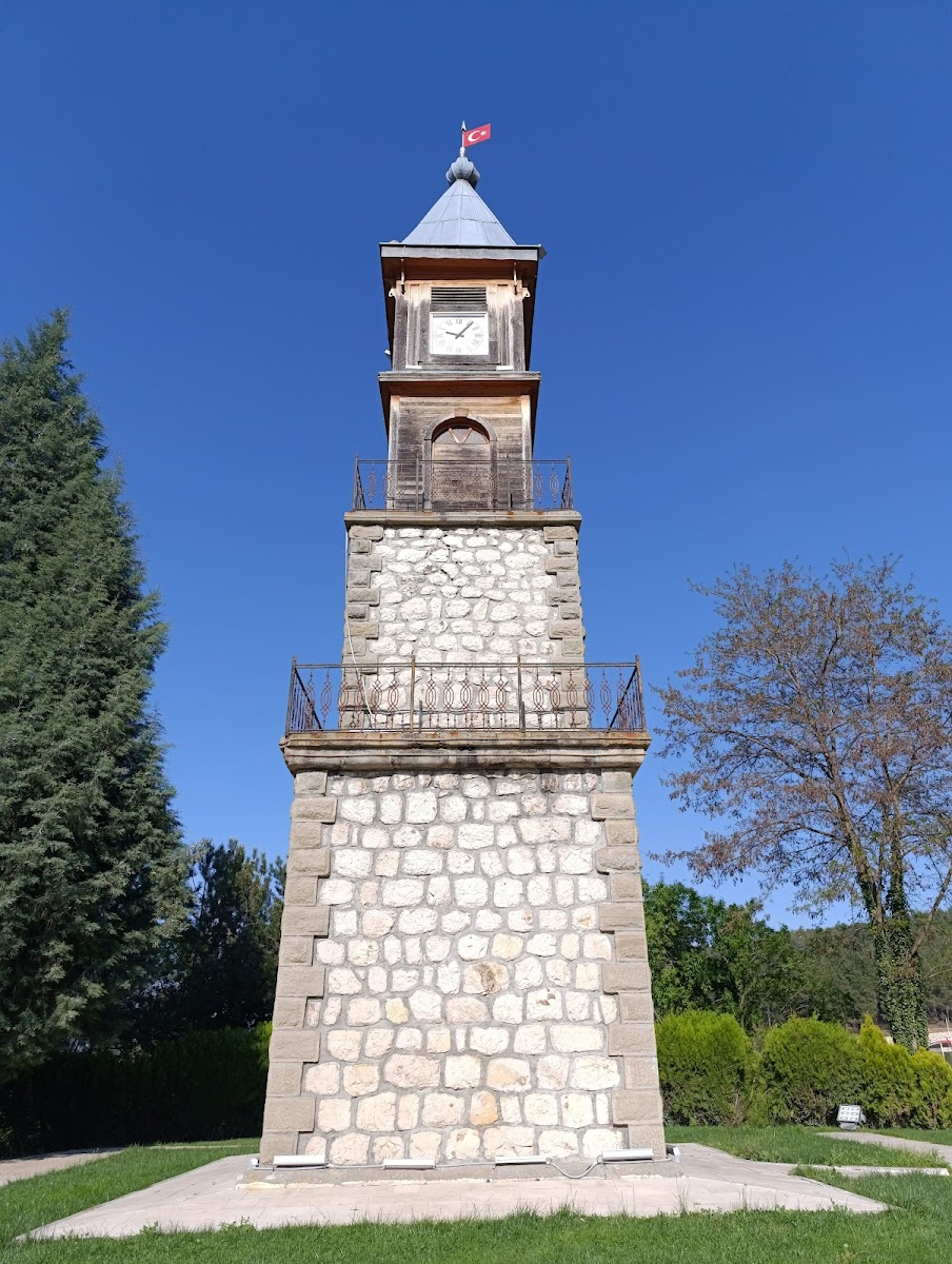 Bilecik Saat Kulesi — fotoğraf 1