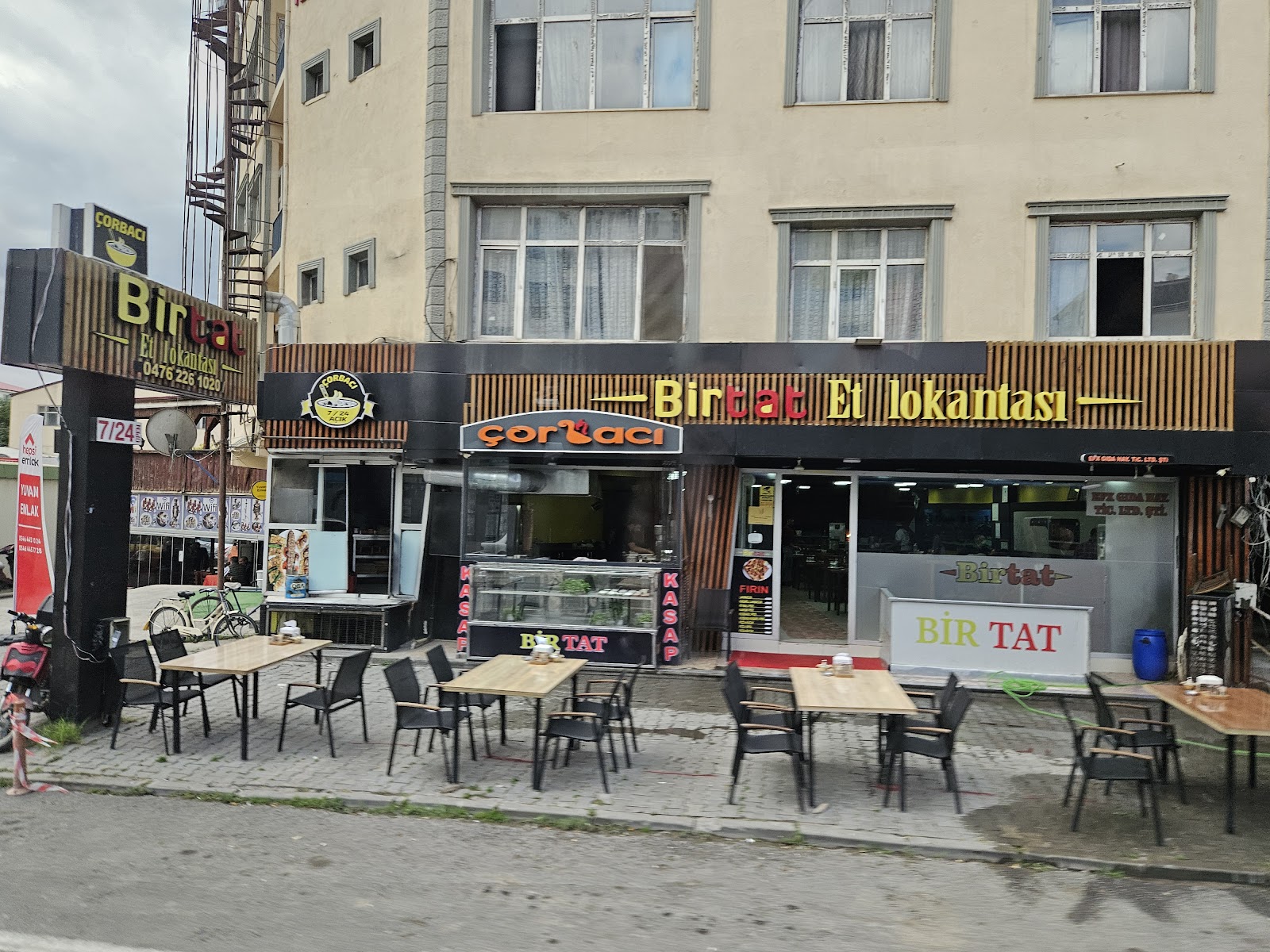 Birtat Et Lokantası — fotoğraf