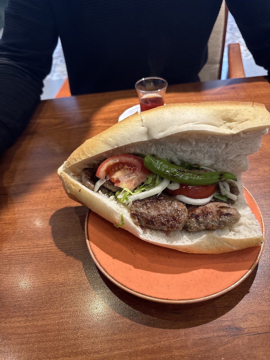 Birtat Köftecisi — fotoğraf 2