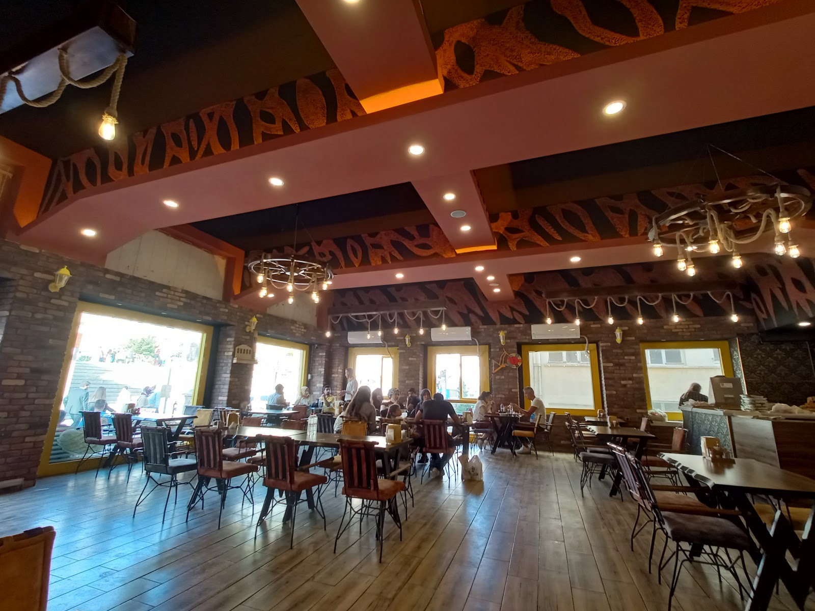 BirTat Lahmacun — fotoğraf 5
