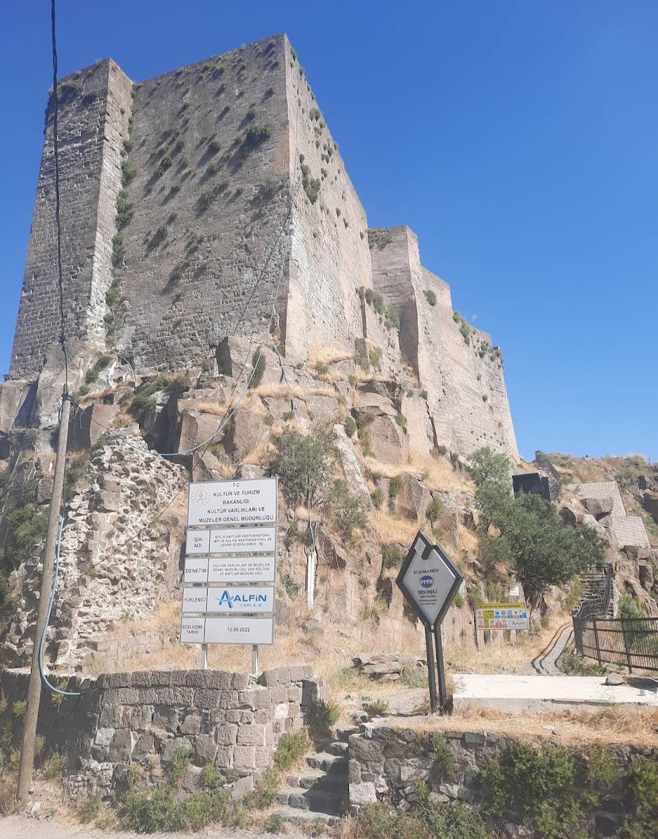 Bitlis Kalesi — fotoğraf 2