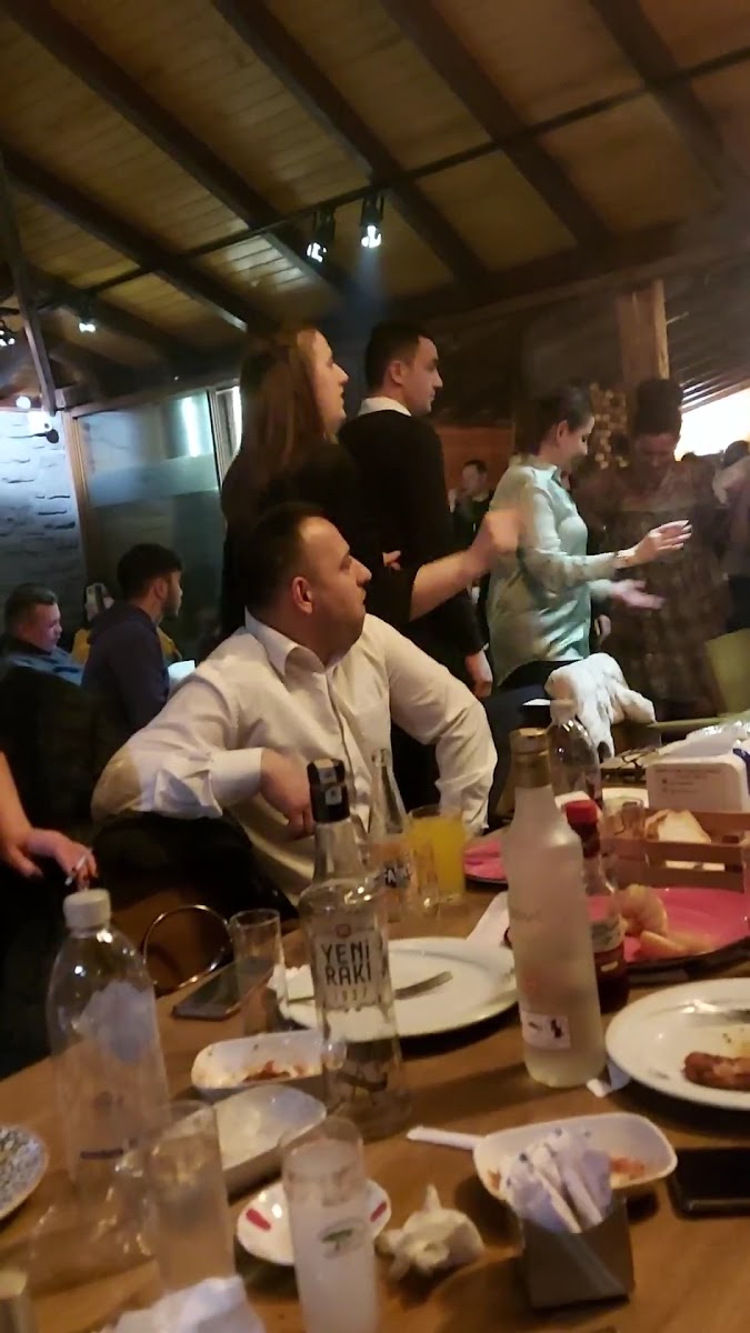 Bizim Bahçe Restaurant Çorlu — fotoğraf 3