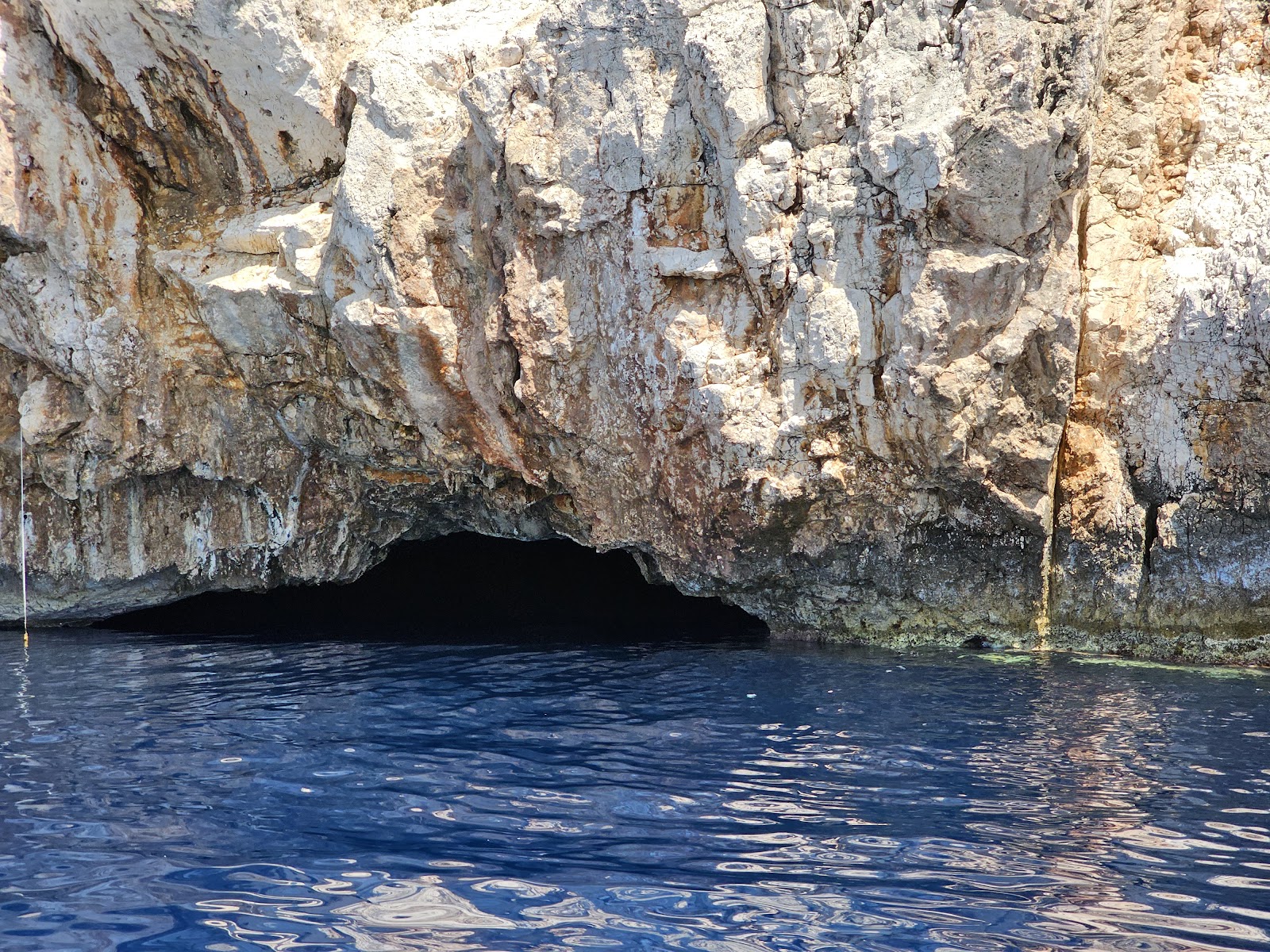 Blue Grotto — photo