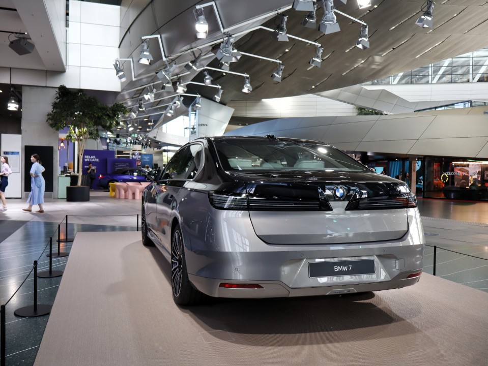 BMW Welt — photo 3