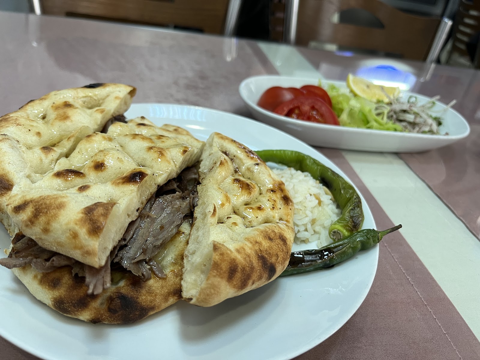 Boğaziçi Döner İskender Salonu — fotoğraf 3