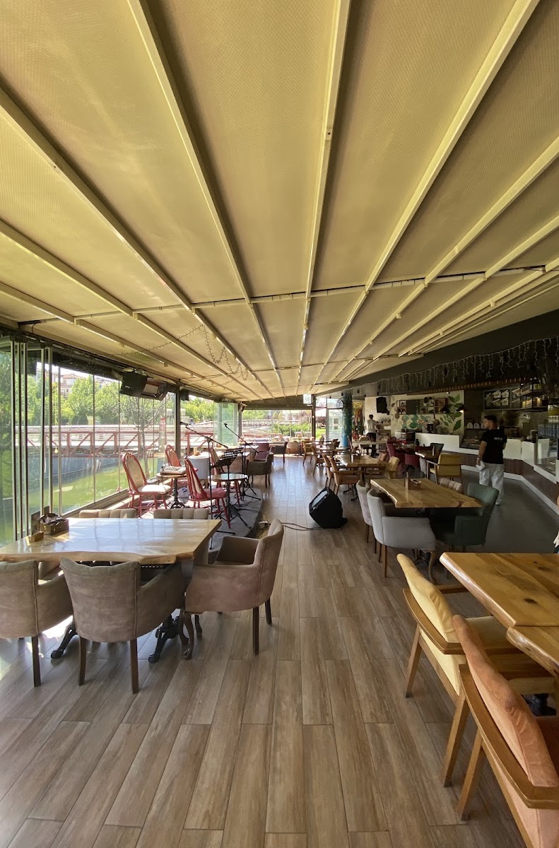 Botanik Kafe Restorant — fotoğraf 5