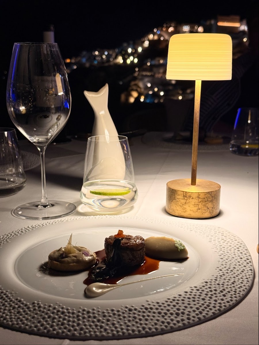 Botrini's Santorini — photo 4