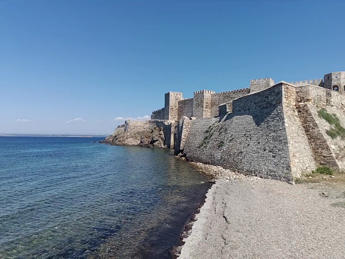 Bozcaada Kalesi — fotoğraf 3