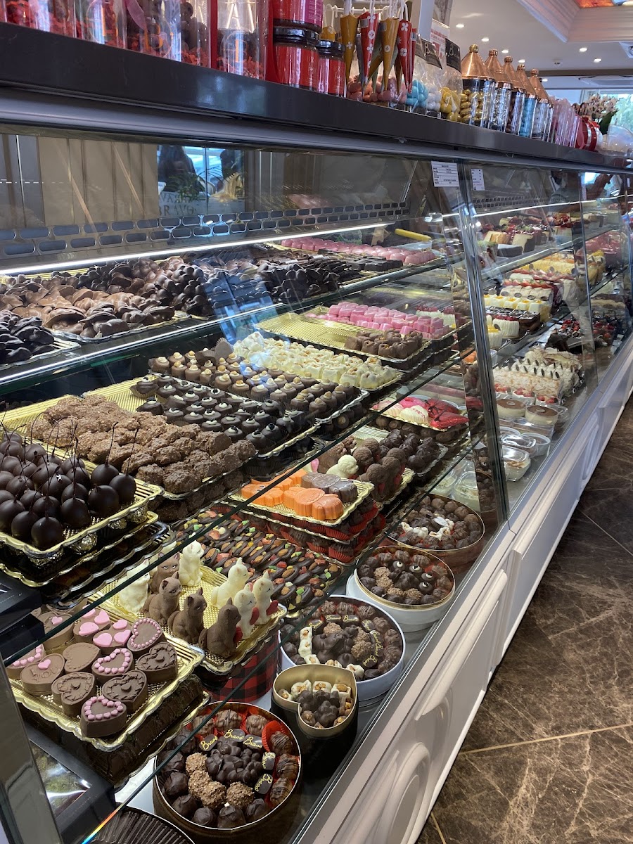 Bravo Patisserie — fotoğraf 1