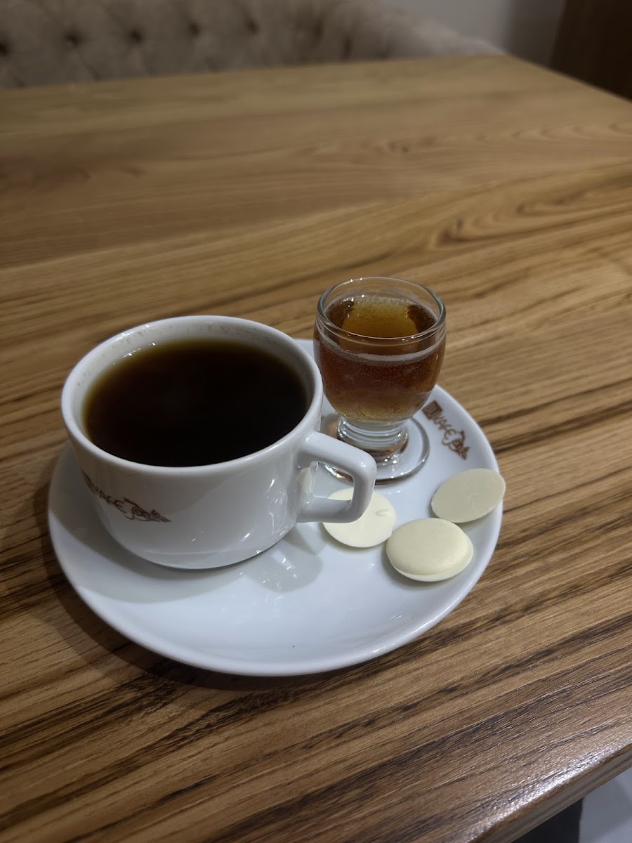 Bu Cafe — fotoğraf 4