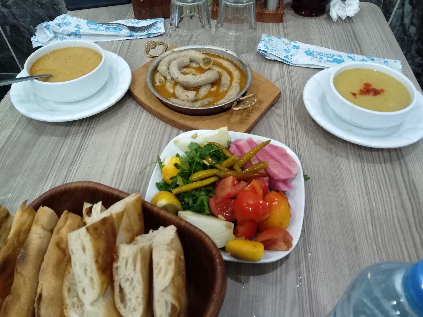 Buhara çorba paça salonu — fotoğraf 2