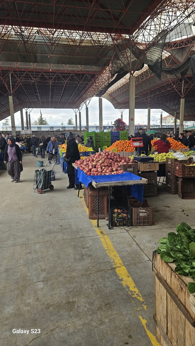 Burdur Belediyesi Halk Pazarı — fotoğraf 4
