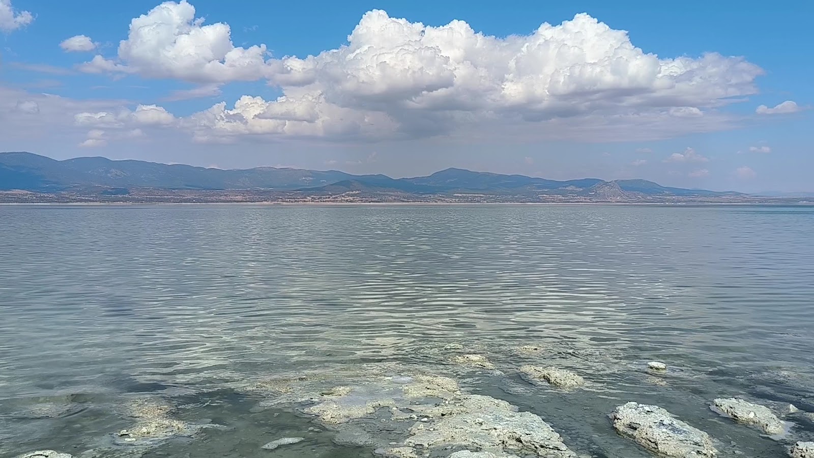 BURDUR GÖLÜ PLAJI — fotoğraf 3