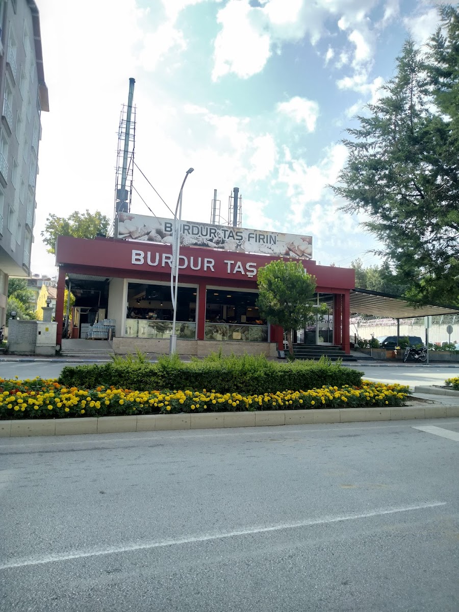 Burdur: Taş fırın, dondurma ve karikatür kafe
