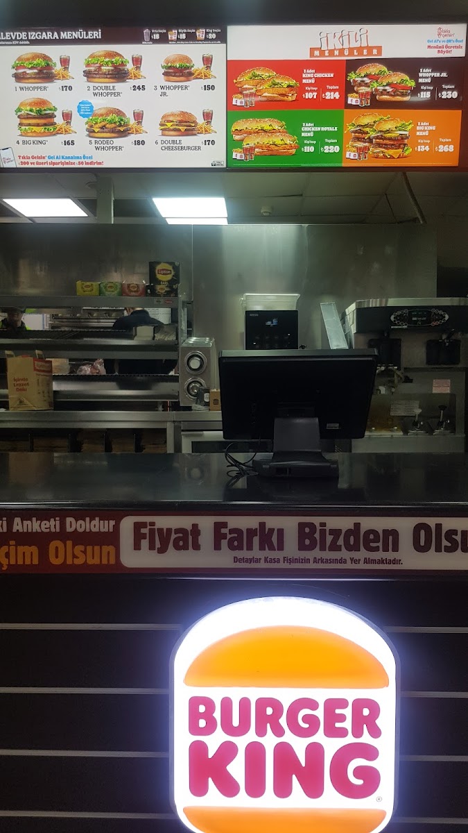 Burger King - Fahri Kayhan Bulvarı — fotoğraf 2