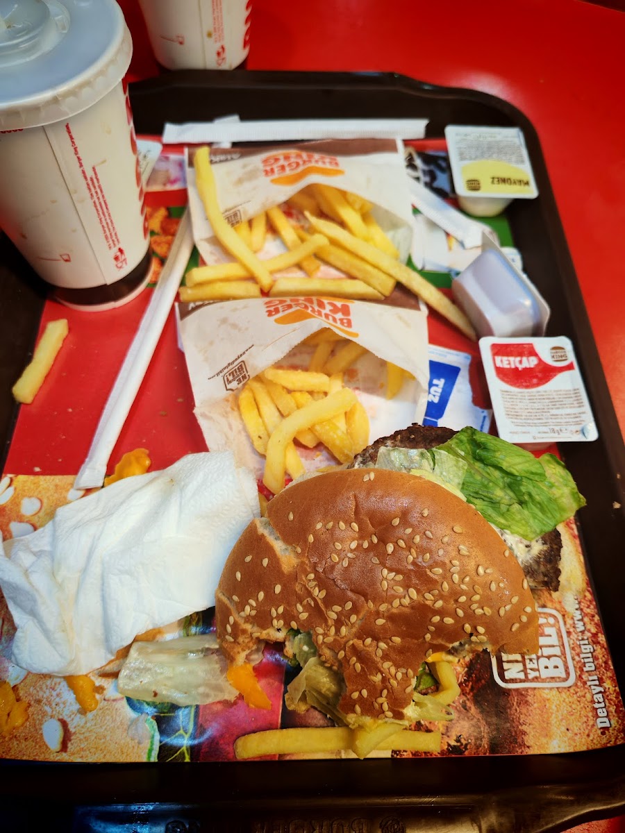 Burger King - Yaşar Kemal Caddesi — fotoğraf 5