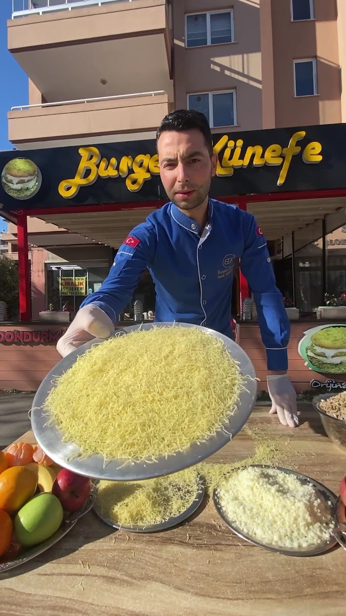 burger künefe — photo 3