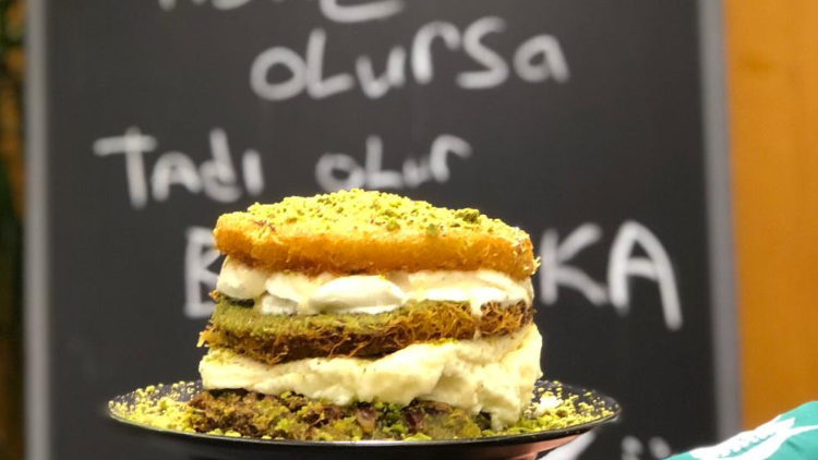 burger künefe — photo 5