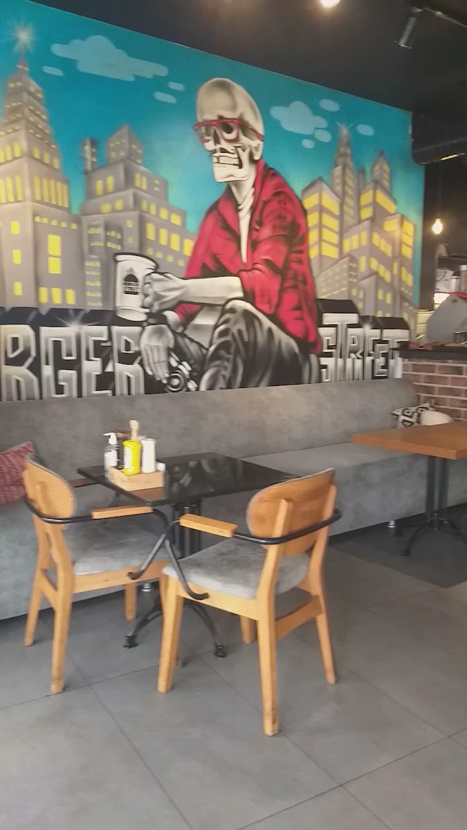 Burger Street — fotoğraf 3