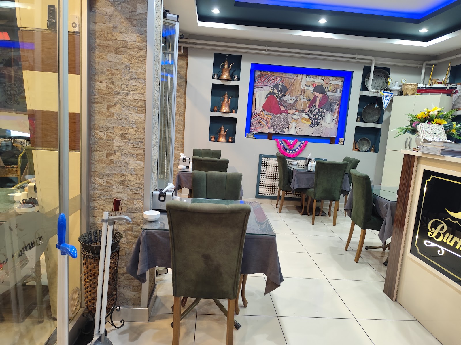 Burhan Usta Köfte Balık — fotoğraf 5