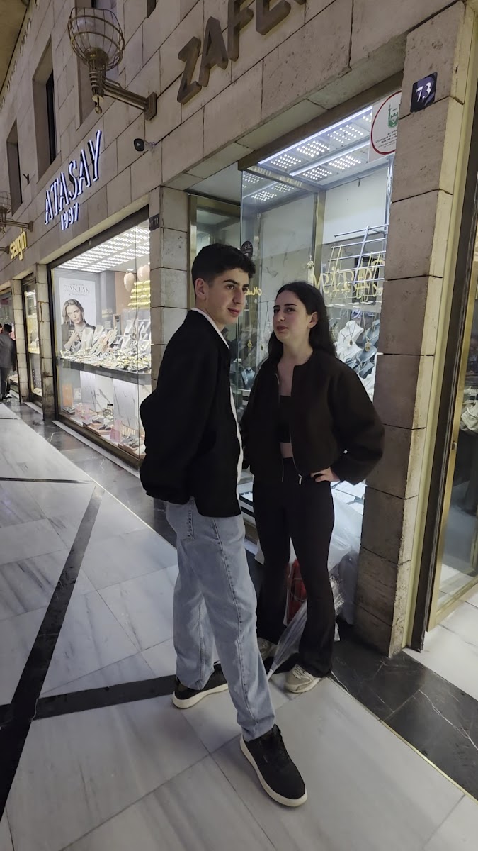 Bursa Kapalı Çarşı — fotoğraf 2