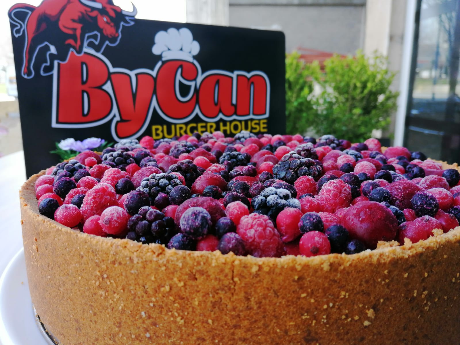 Bycan burger house — fotoğraf 2