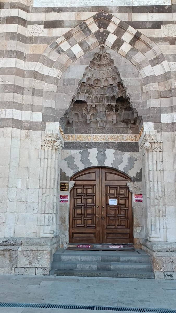 Cacabey Medresesi — fotoğraf 3