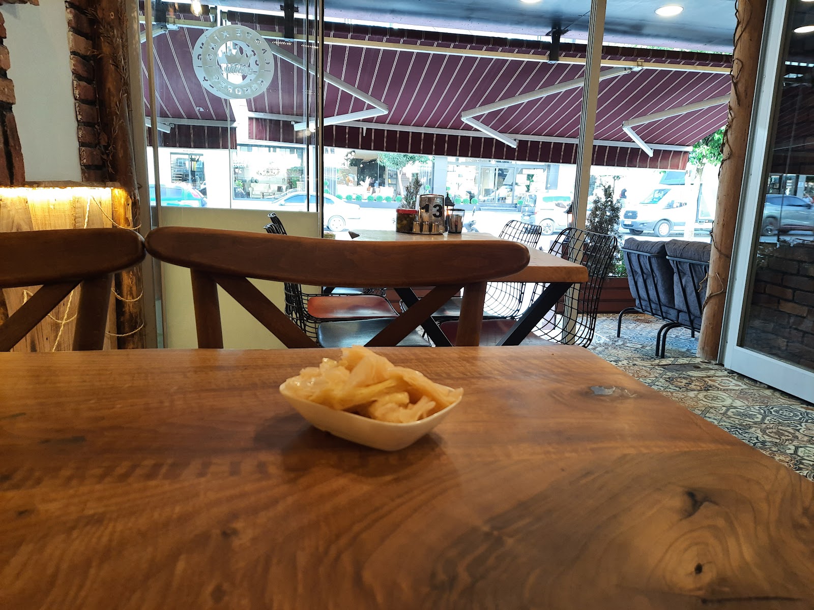 CADDE KUZU KOKOREÇ 2 — fotoğraf 4