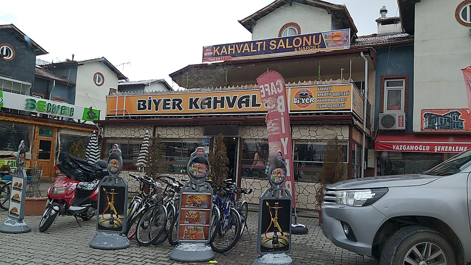 Cafe Bi'yer — fotoğraf