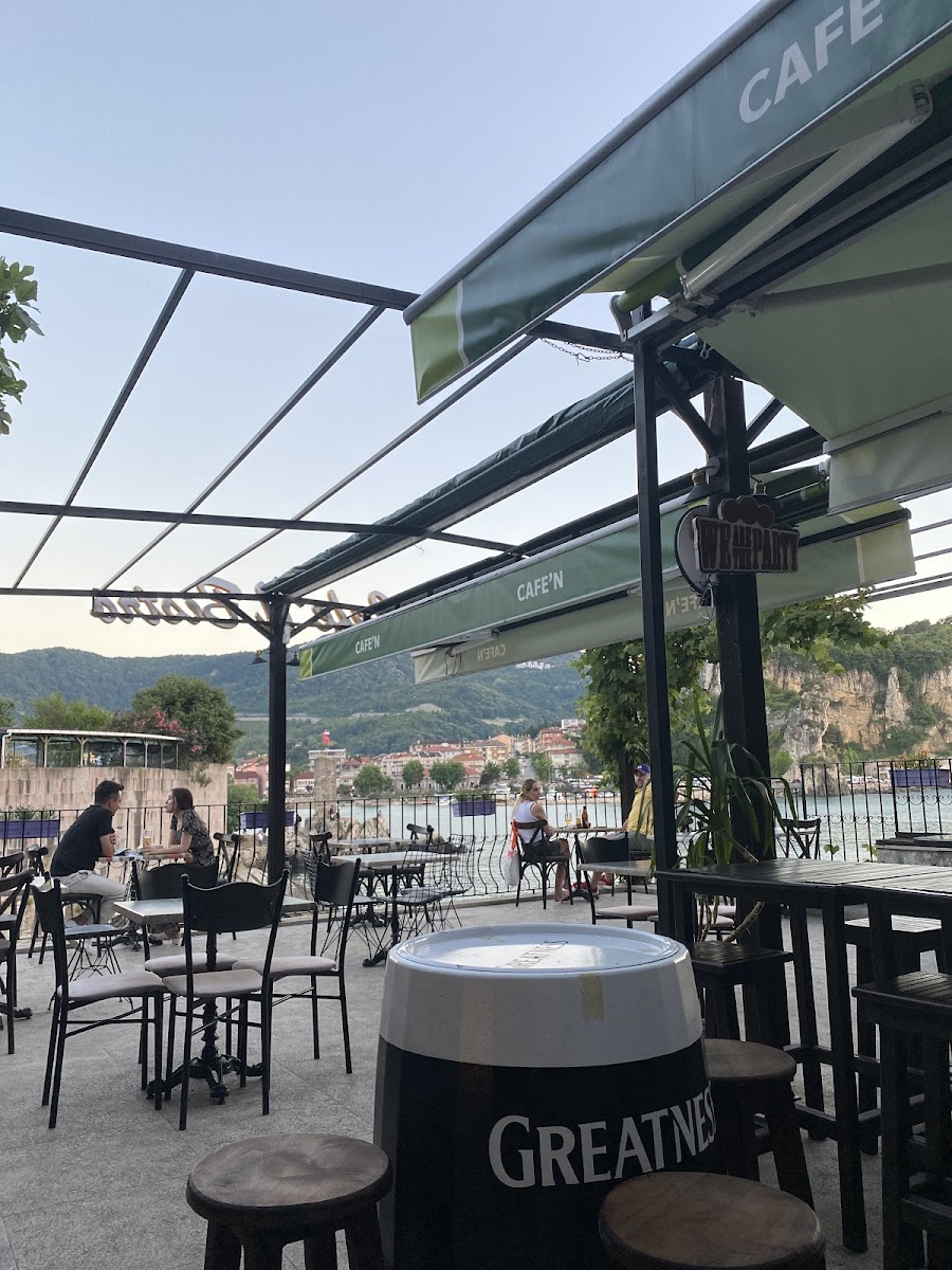 Cafe N Bistro & Pub — fotoğraf 5