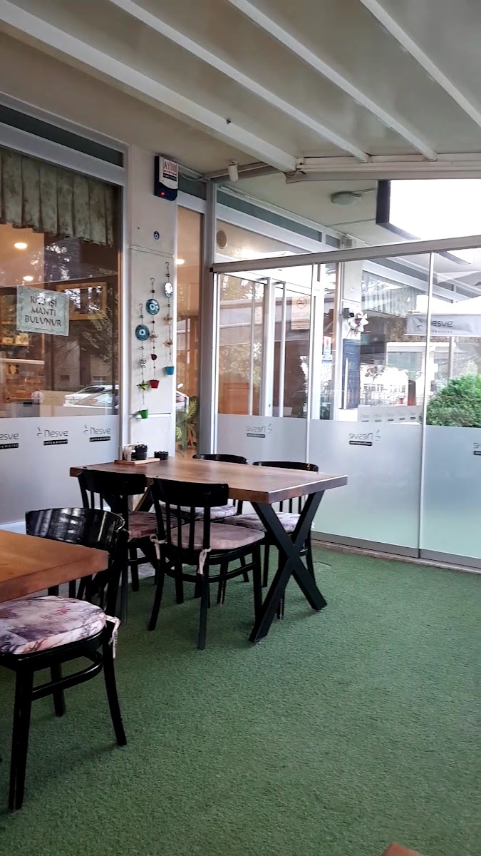 cafe neşveli garden bistro — fotoğraf 4