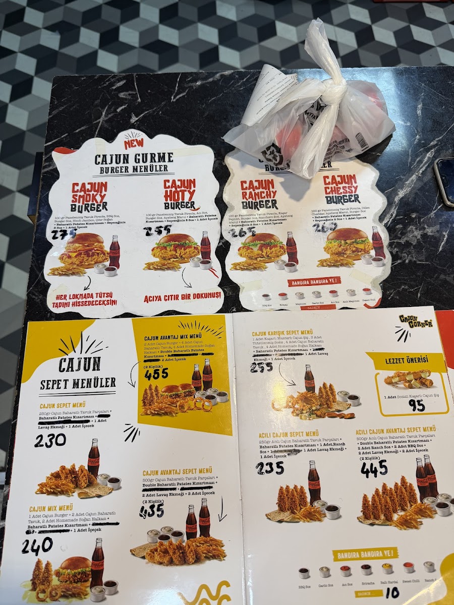 CAJUN CORNER BATMAN — fotoğraf 2