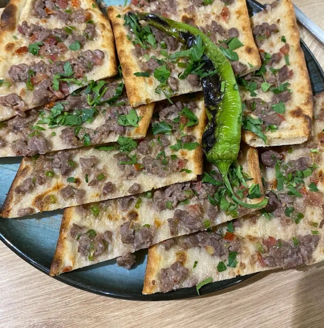 Çakıbey Etliekmek & Izgara — fotoğraf 10