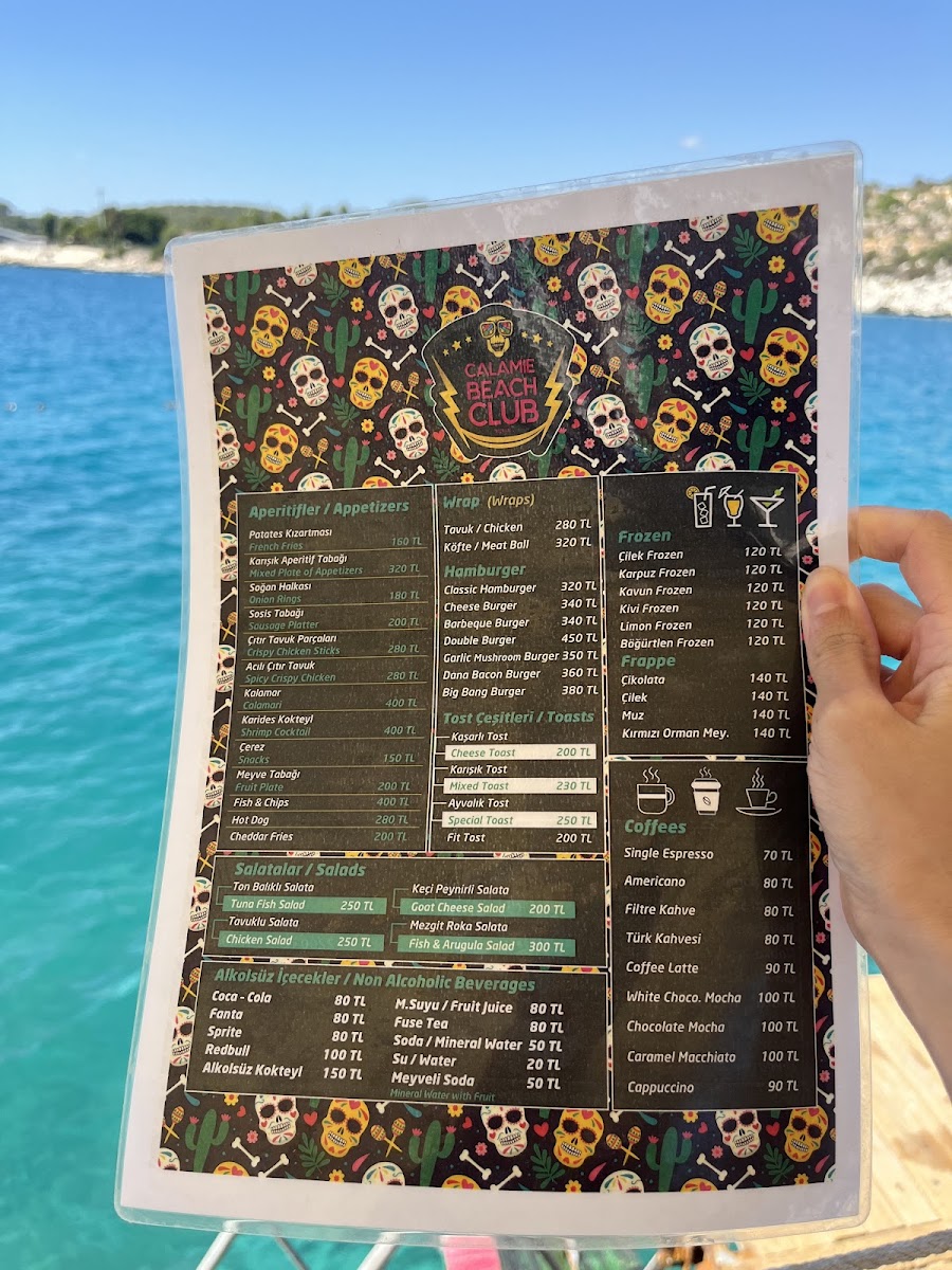 Calamie Beach Club — photo 4