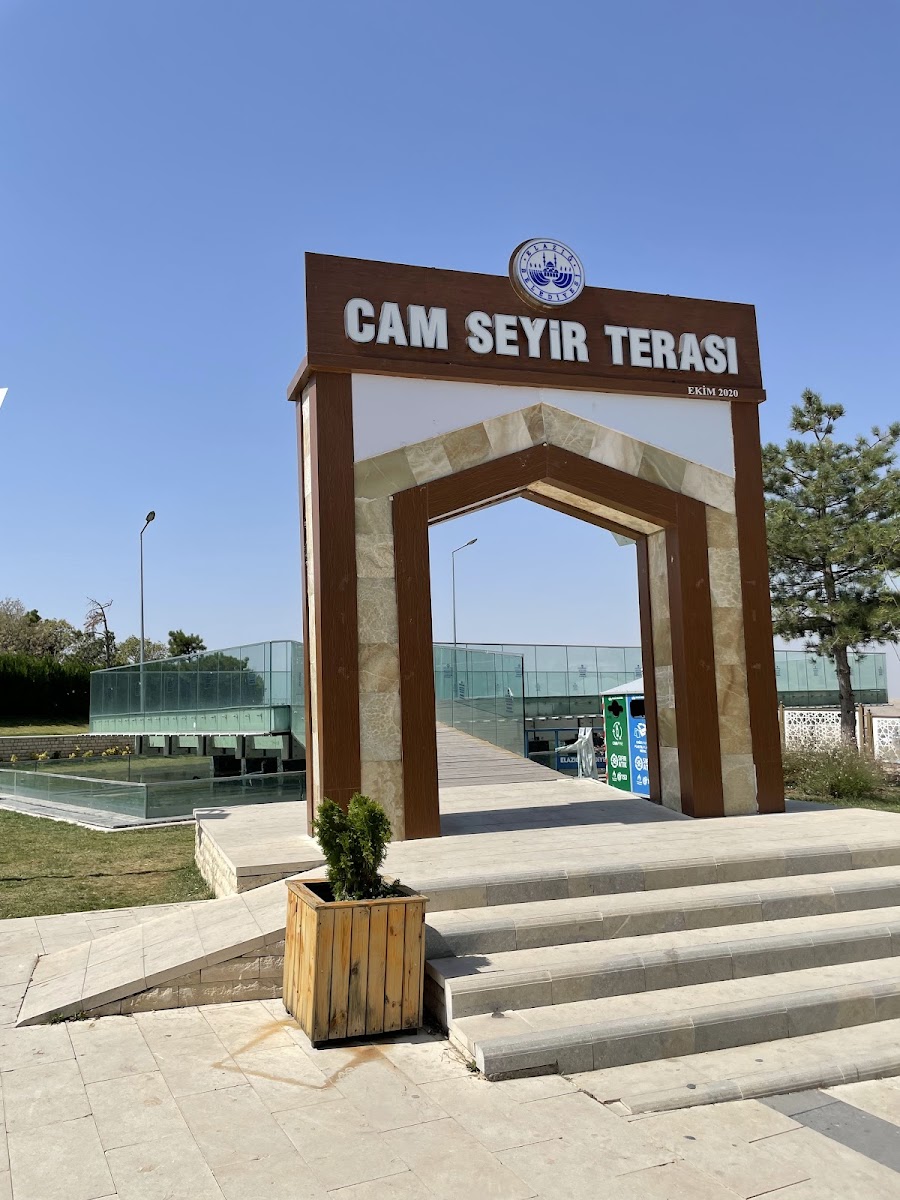 Cam seyir terası harput — fotoğraf