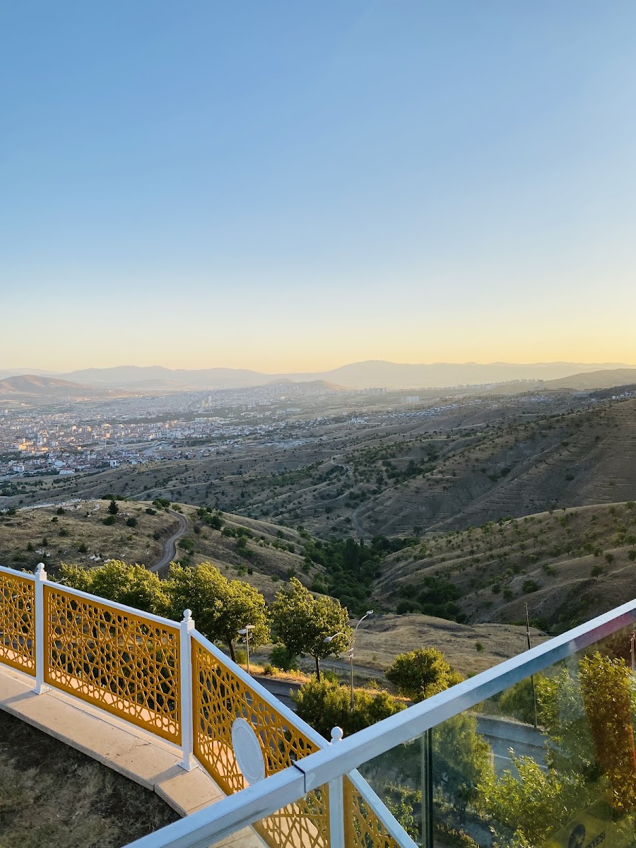 Cam seyir terası harput — fotoğraf 2