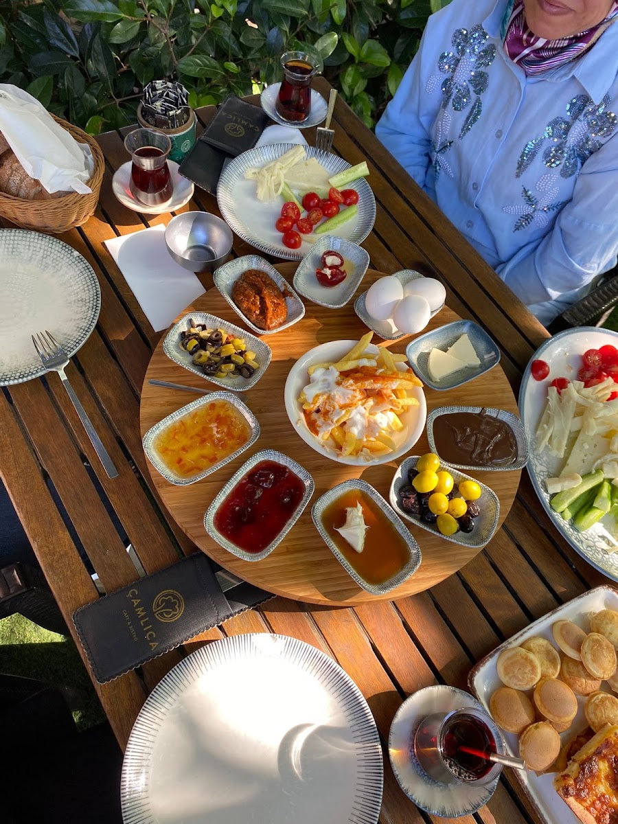 Çamlıca Cafe & Restaurant — fotoğraf 4