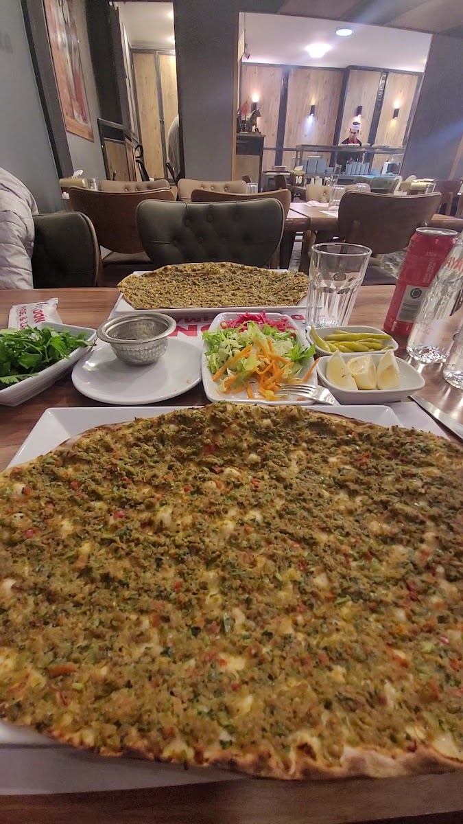 CAMUZOĞLU DÖNER KOCA USTANIN LEZZET KAPISI — photo 3