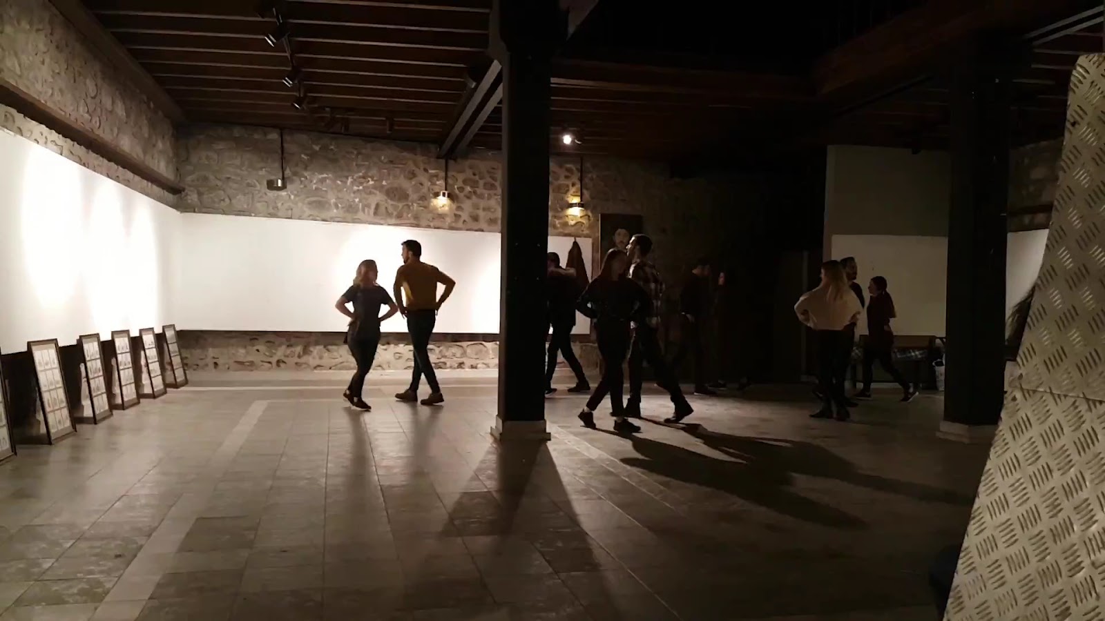 Can Akengin Sanat Galerisi — fotoğraf 3