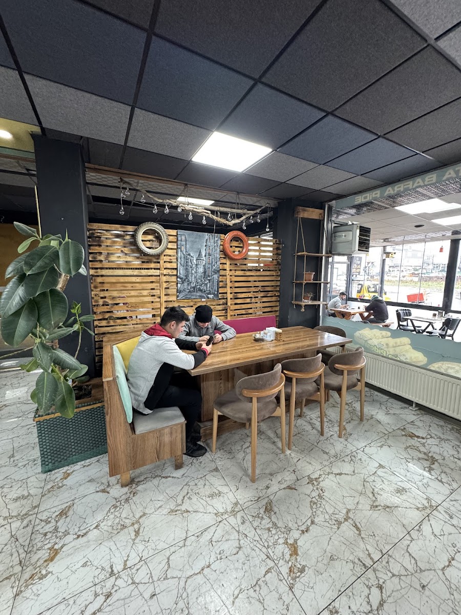 Canan Usta Bafra Pide — fotoğraf 1