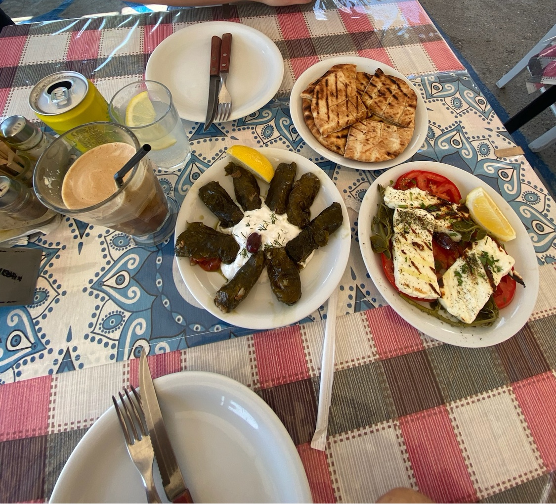 Captain's House Taverna — photo 3