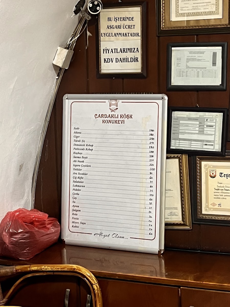 Çardaklı Köşk Sıra Geceleri ve Restaurant — fotoğraf 4