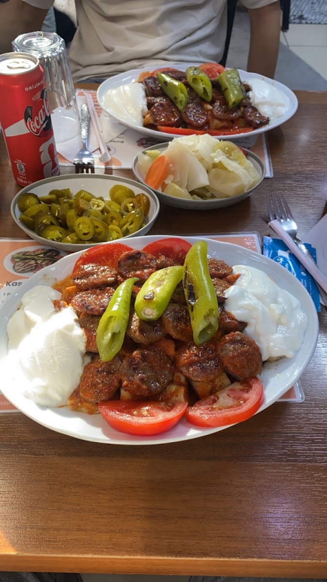 Çarşıbaşı Kayhan Pideli Köfte — photo 3