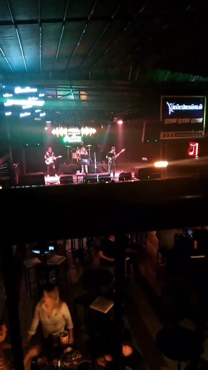 Casablanca Bistro Pub — fotoğraf 3